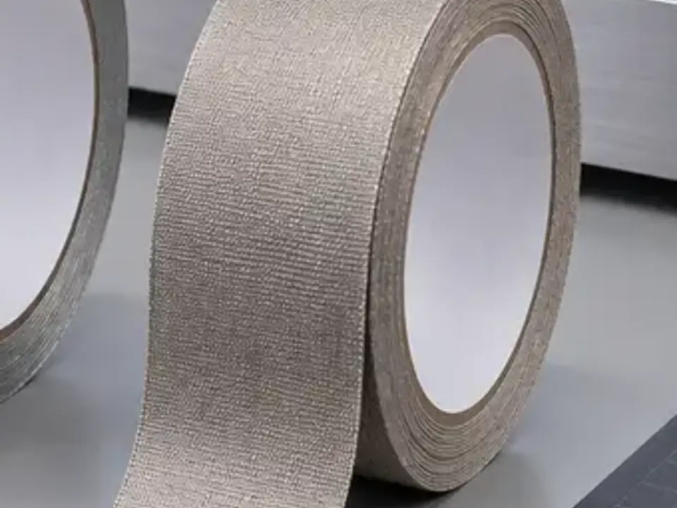 Generische leitfähige Gewebeklebebandrolle